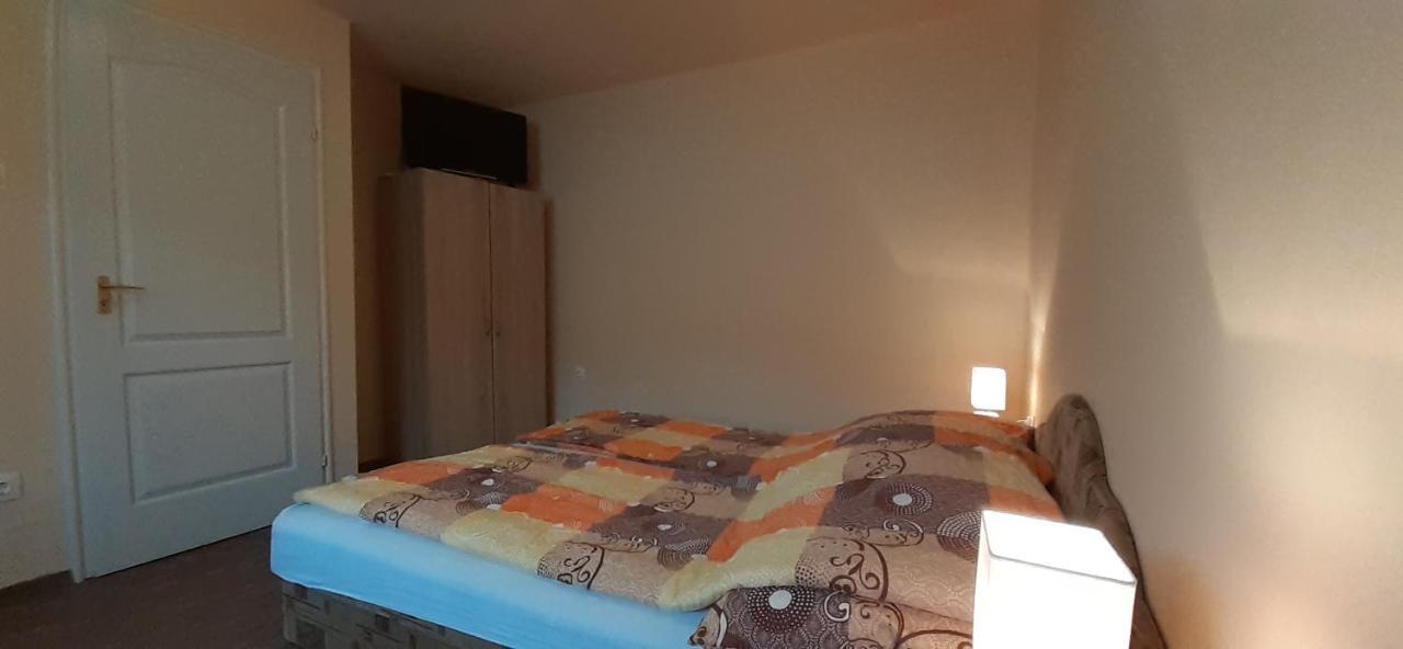 Rozika Apartman Ii. Hajduszoboszlo Luaran gambar