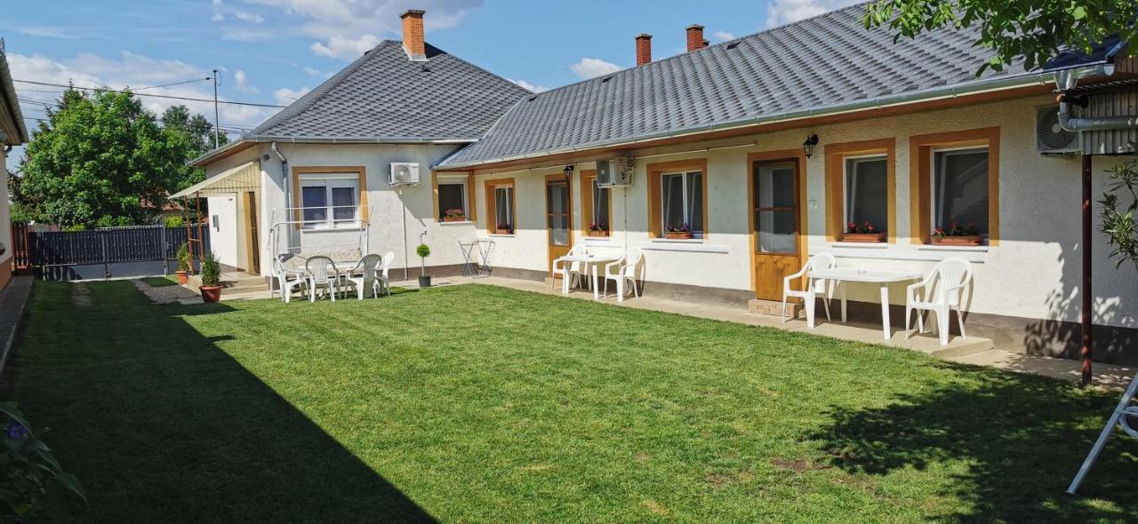 Rozika Apartman Ii. Hajduszoboszlo Luaran gambar